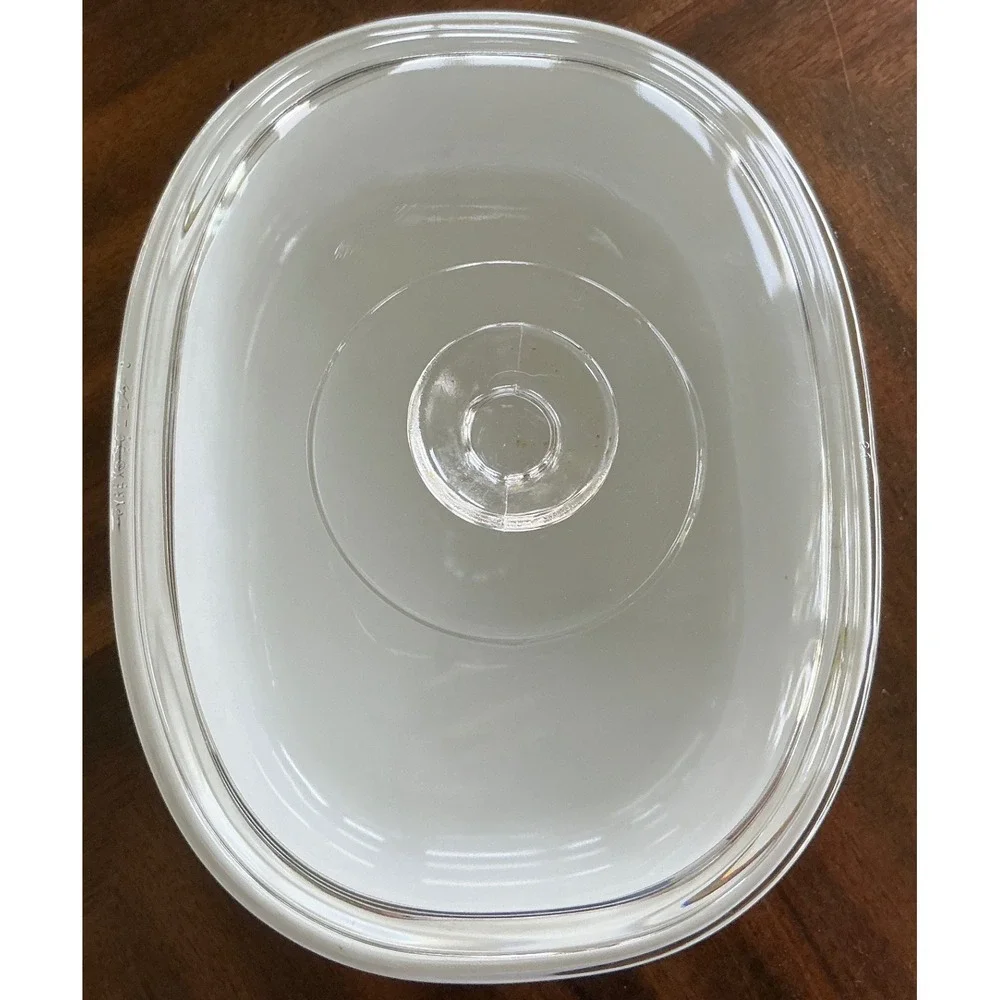 CorningWare Vintage French White Oval Casserole Dish with Pyrex Glass Lid 2.5 Qt